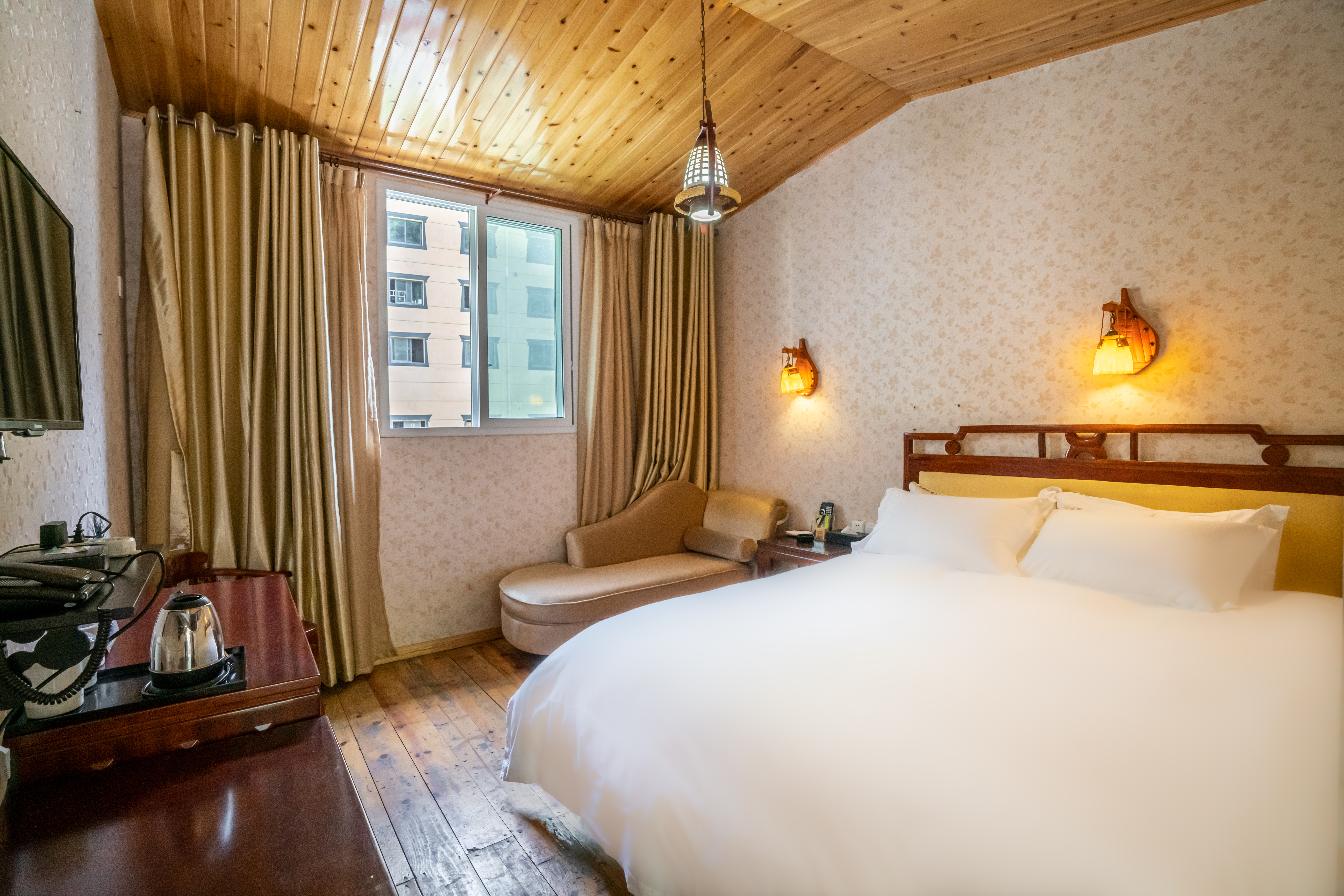 Yajiang Motel TibetDeluxe King Room