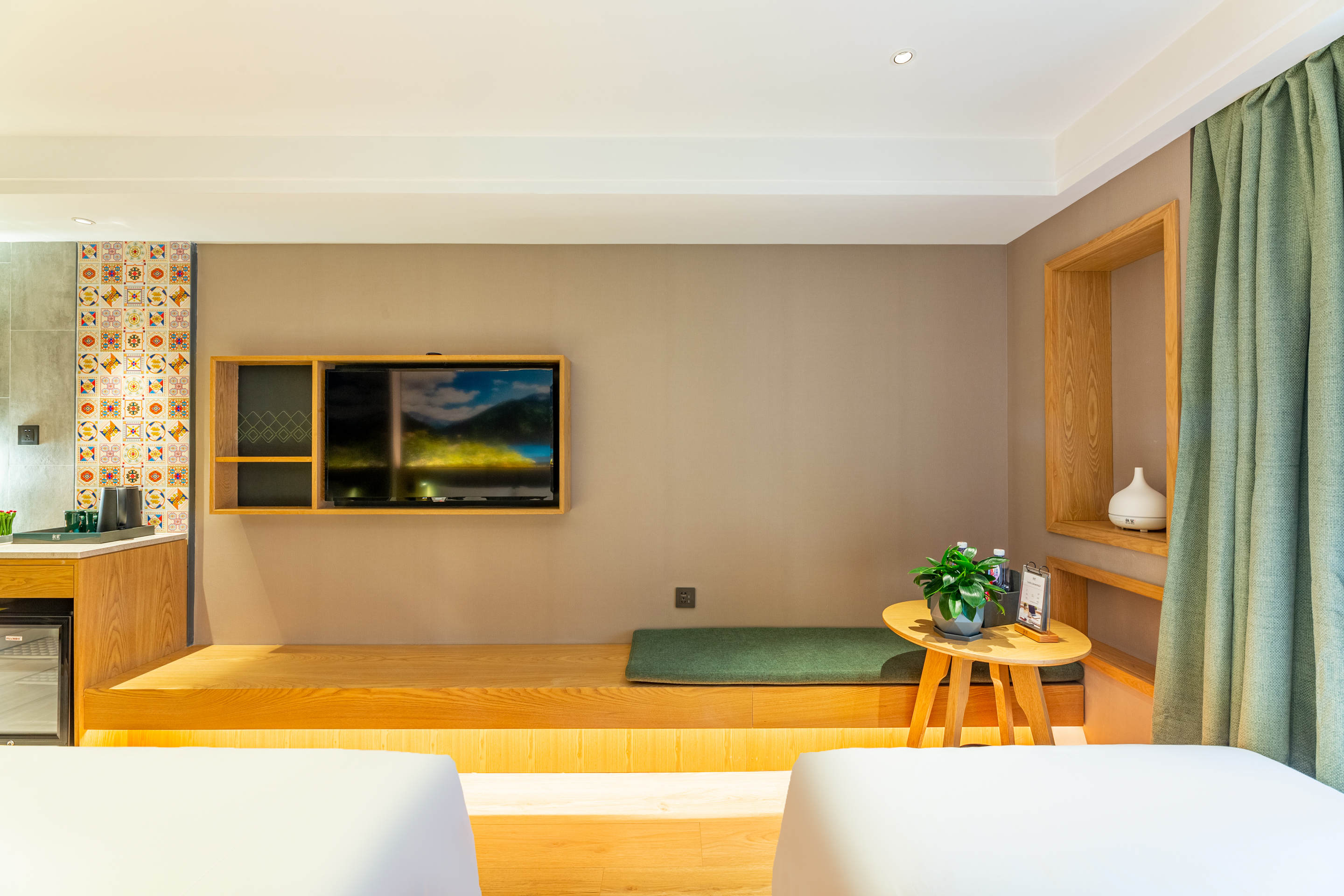 温馨亲子房（全屋智能+加湿器+独立空调+独立冰箱）