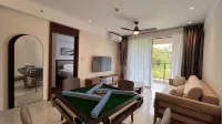 Baoting ShuangDa Luxury Hot Spring Hotel