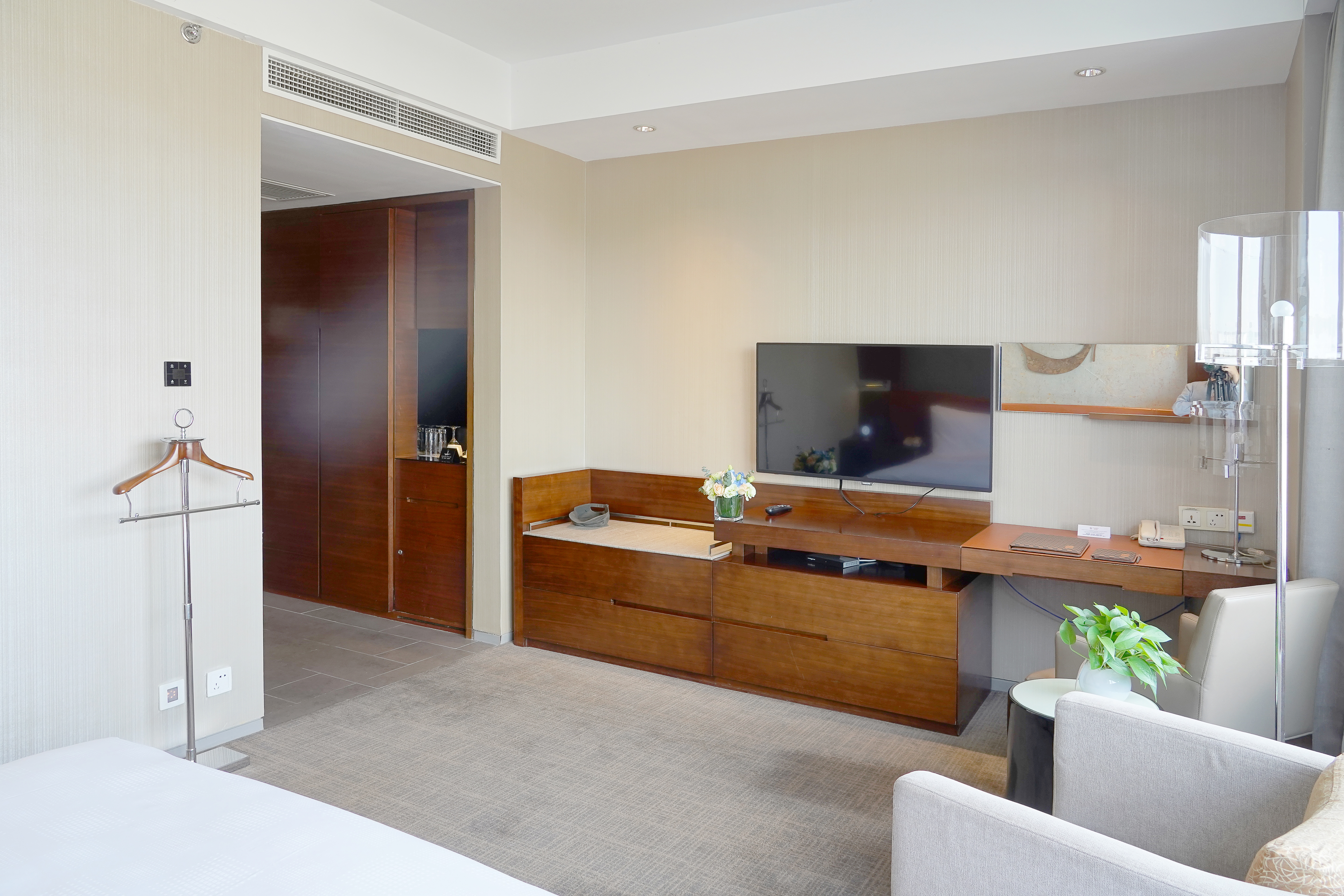 Parkyard Hotel Shanghai豪华花园房