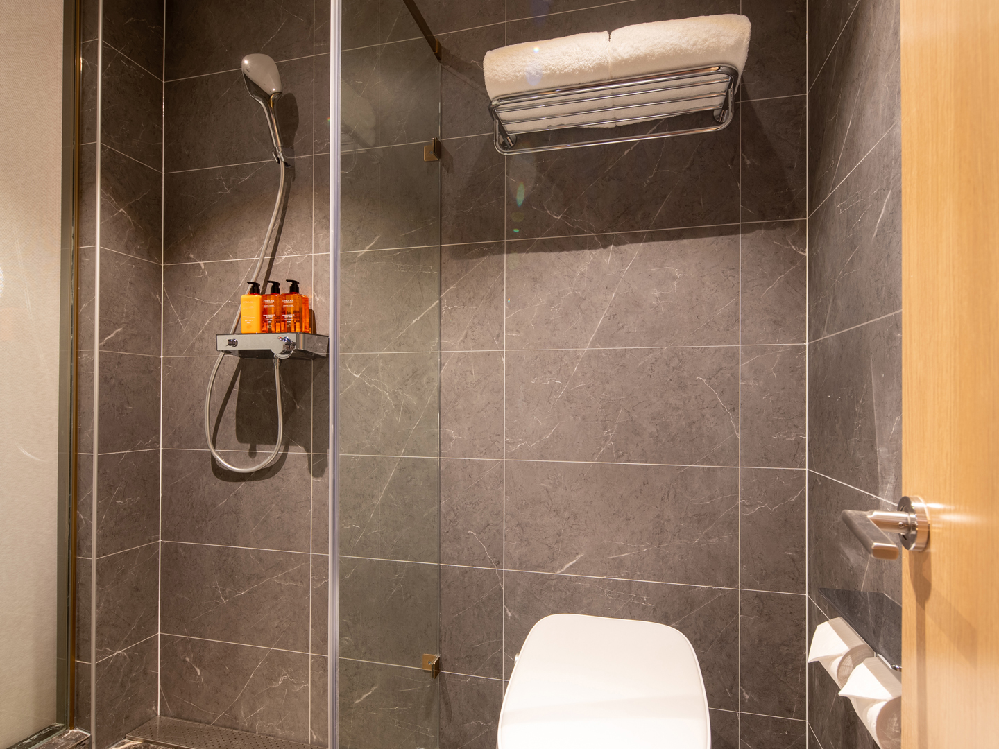 月若流金高级大床房（电视投屏+小冰箱+恒温马桶）