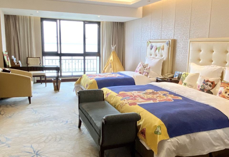 小熊尼奥江景亲子房