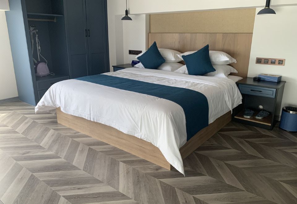 自由云·Loft家庭三床大套房【洗衣機+小廚房+冰箱】