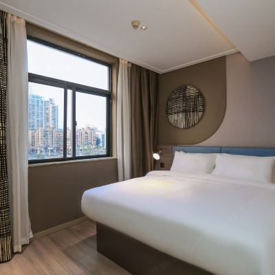 高級大床房 如家飯店·neo（廈門體育中心檳榔路湖景店）優惠