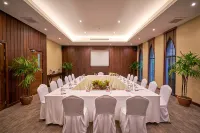Khanom Beach Resort and Spa