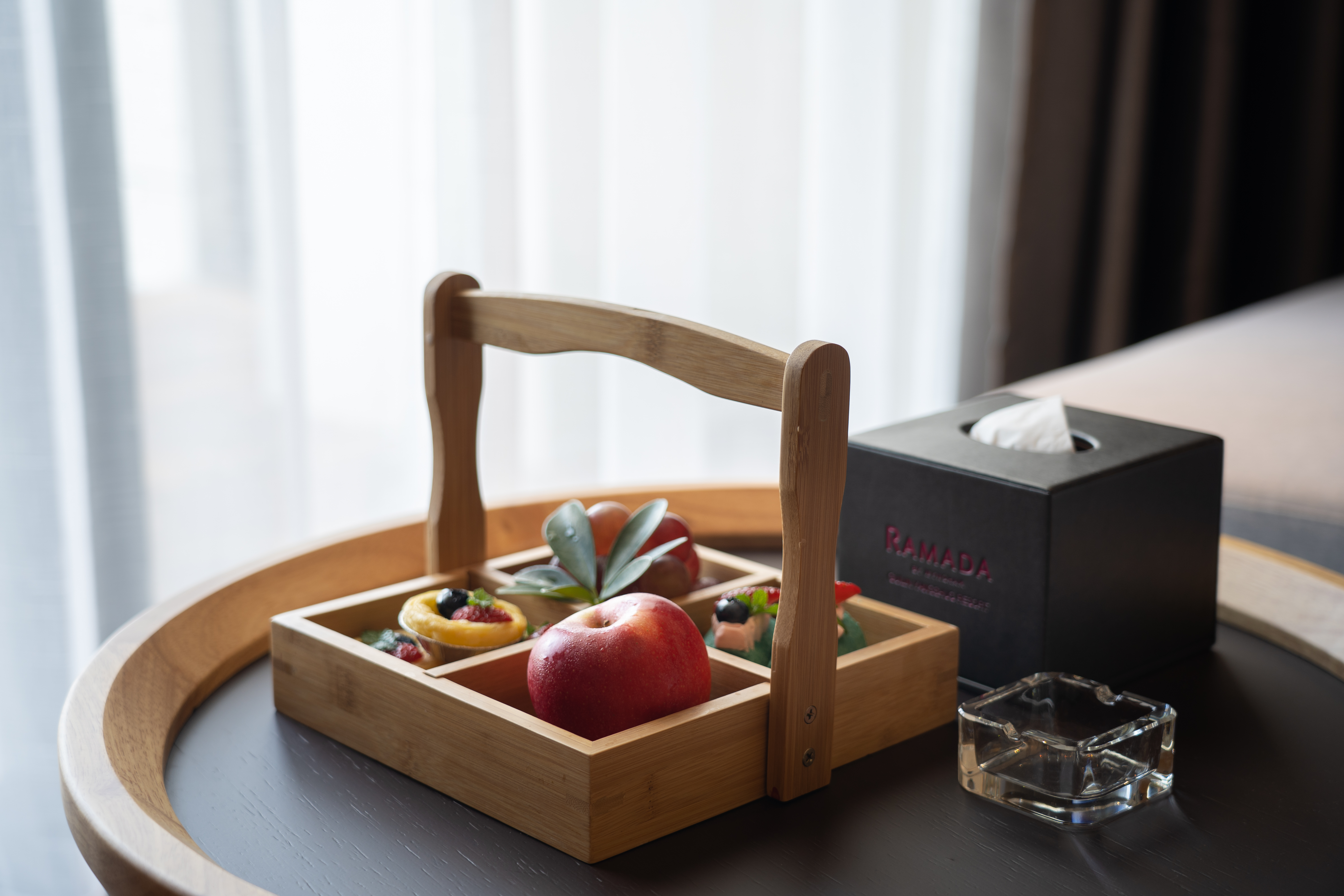 观岚?全景阳台大床房『观景阳台+舒睡床垫+休闲沙发』