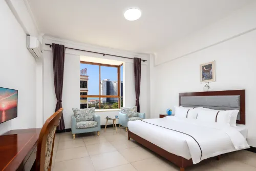 Jianfengling Longmuwan Haiyi Hotel