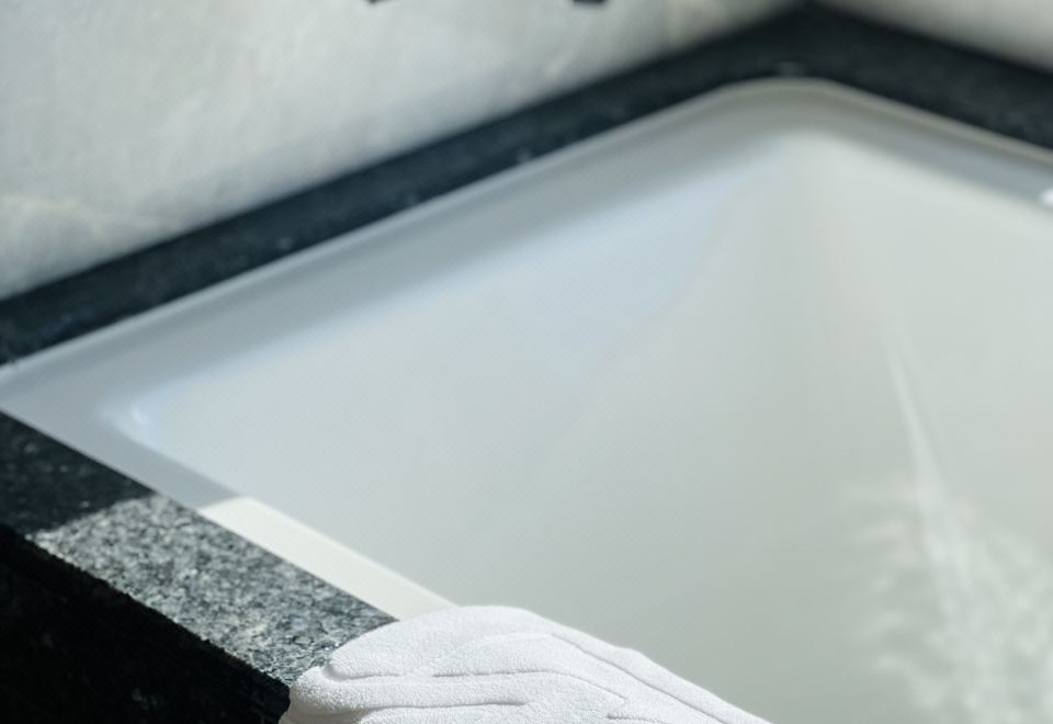 景观尊享榻榻米大床房（茶桌+浴缸+挂烫机+Coffee机）