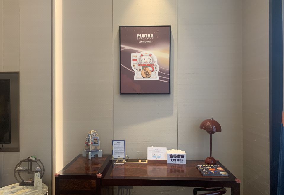 遨游太空主题房