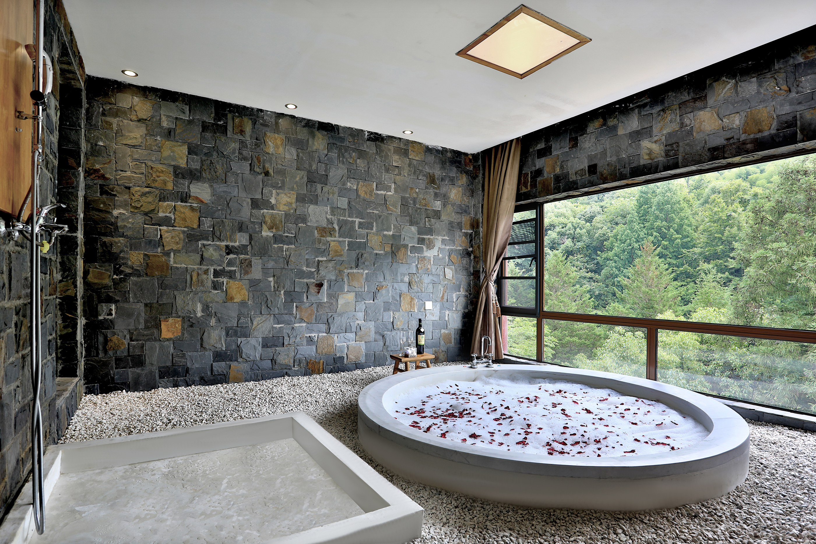 禅林套房（网红泡池+茶台）