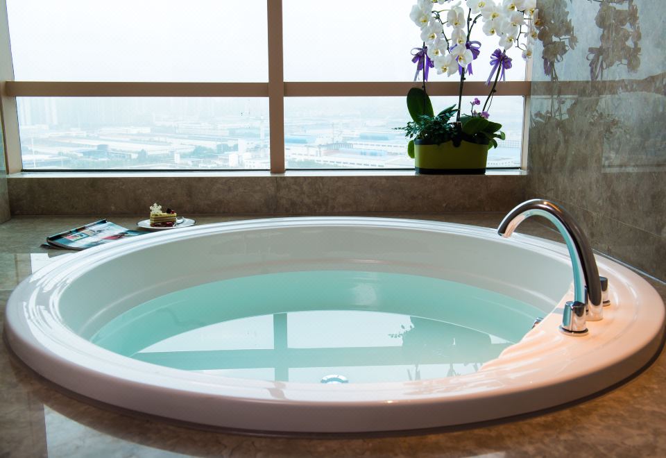 豪华行政大床房