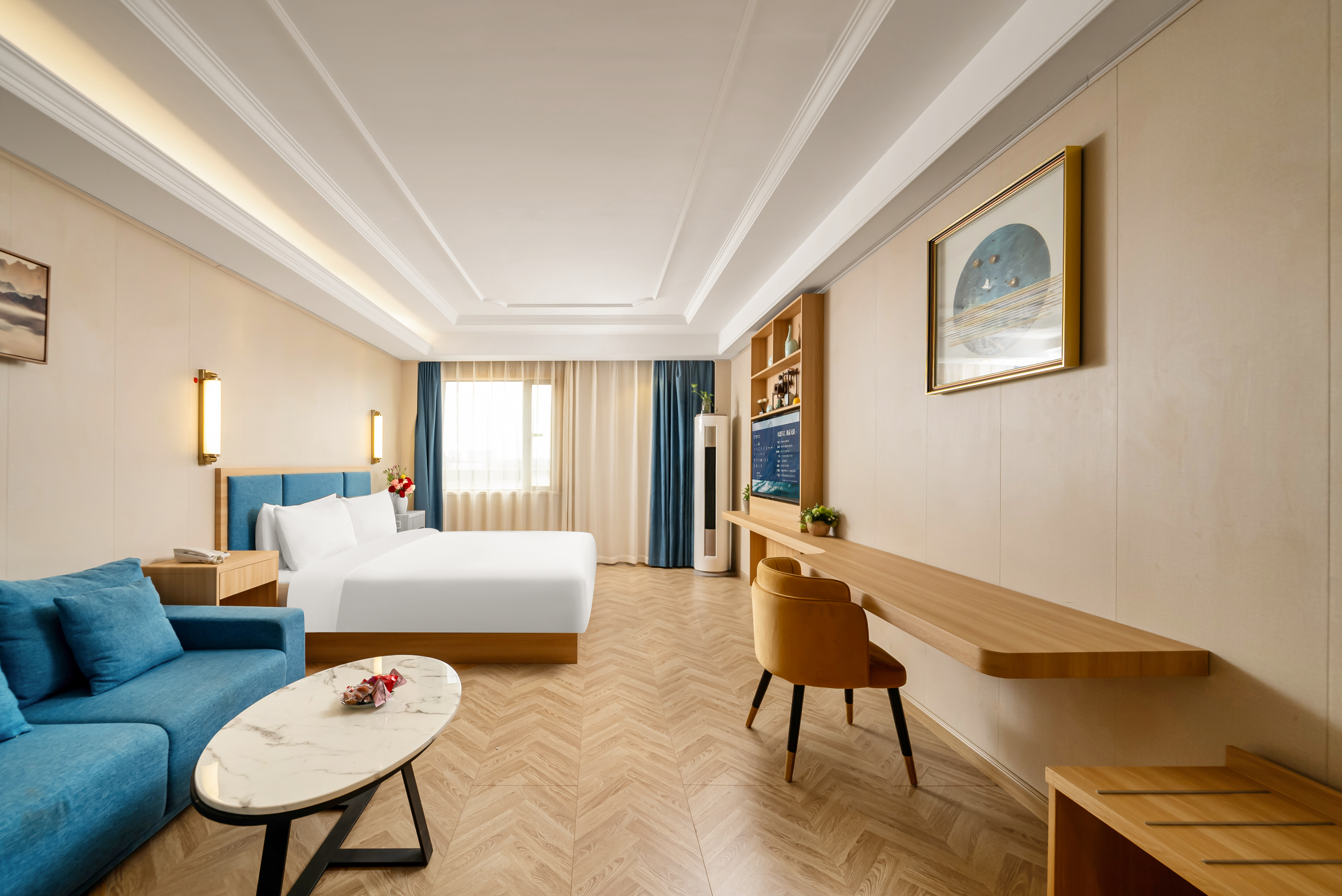 Vienna Hotel (Shanghai Jing'an Gaoping Road)景观行政大床房（新版浴缸大床）