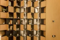 Four Seasons Hotel