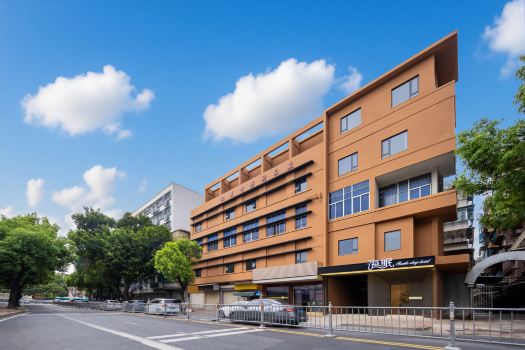 Shantou Haimian (Shantou Central Hospital Little Park)