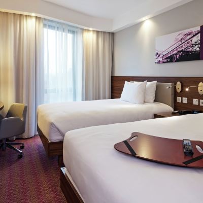 大床或雙床房 歡朋倫敦滑鐵盧希爾頓酒店優惠