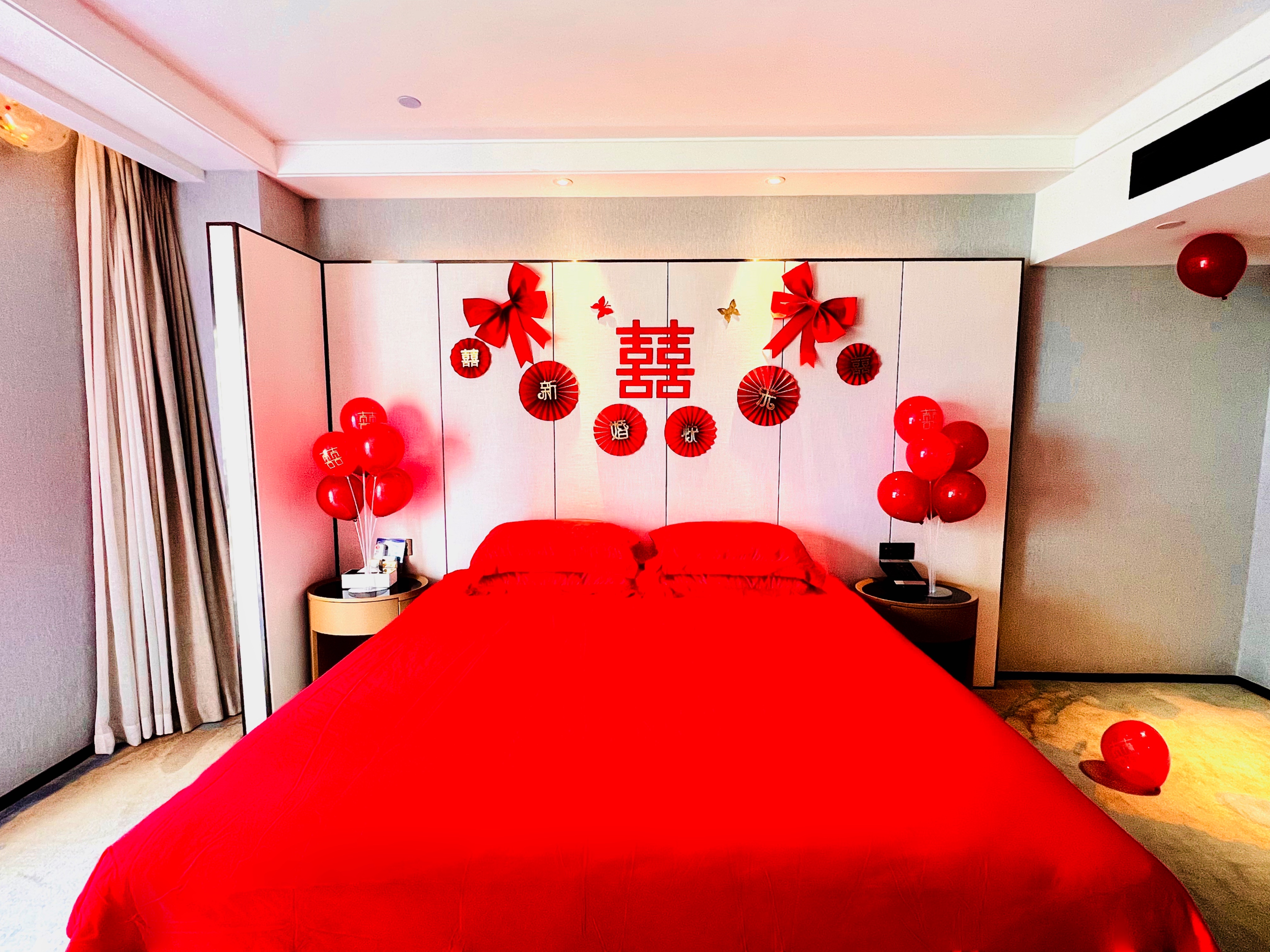 华美达新婚蜜月套房