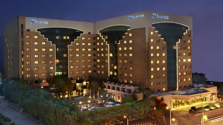 Sonesta Hotel Tower & Casino Cairo Exterior