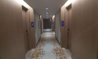 Ibis Styles Hotel (Fuzhou Wuyi Square)