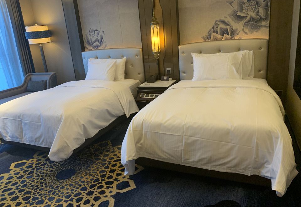 豪华双床房（尊享空间+深睡床垫+独立衞浴 ）