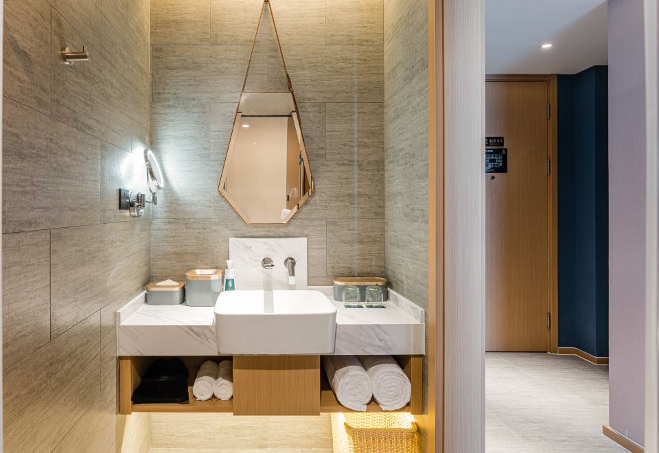 Atour Hotel(Suzhou Mudu Ancient Town Store Lingyan Mountain Metro Station)Guestroom (Double Bed)