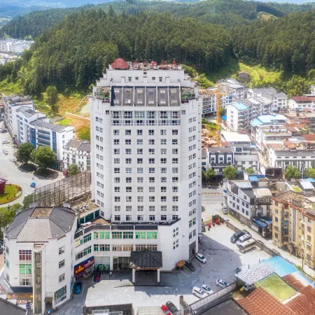 Tai Ning Hotel