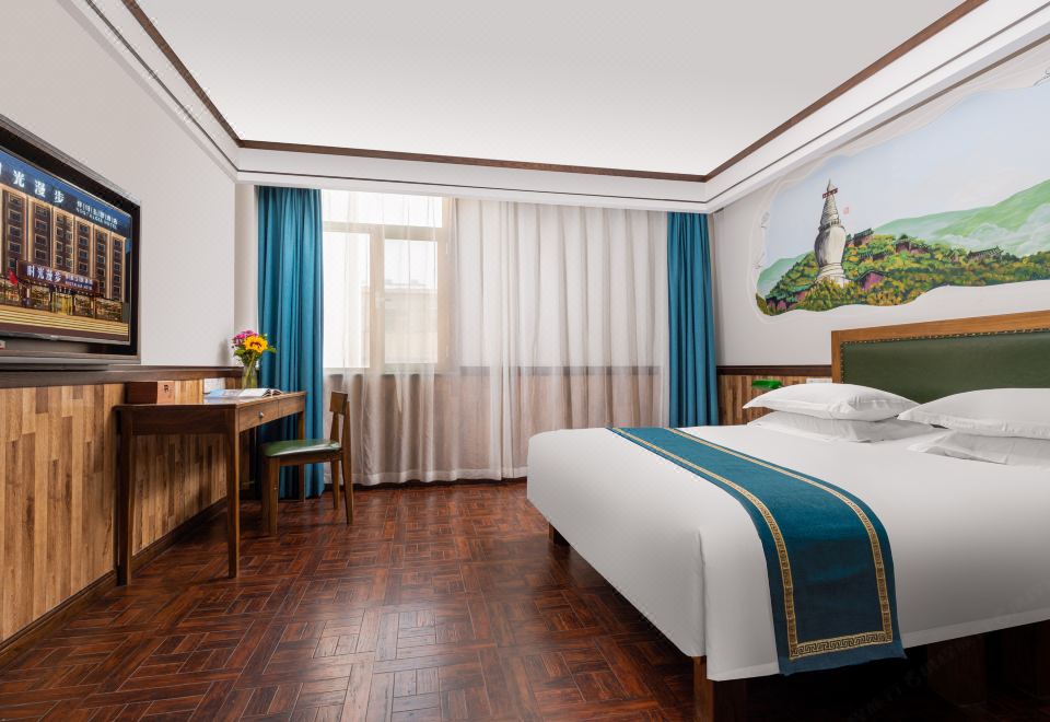 Deluxe Room (Double bed)