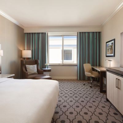 特大床房 洛杉磯/聖加布裏埃爾希爾頓酒店優惠