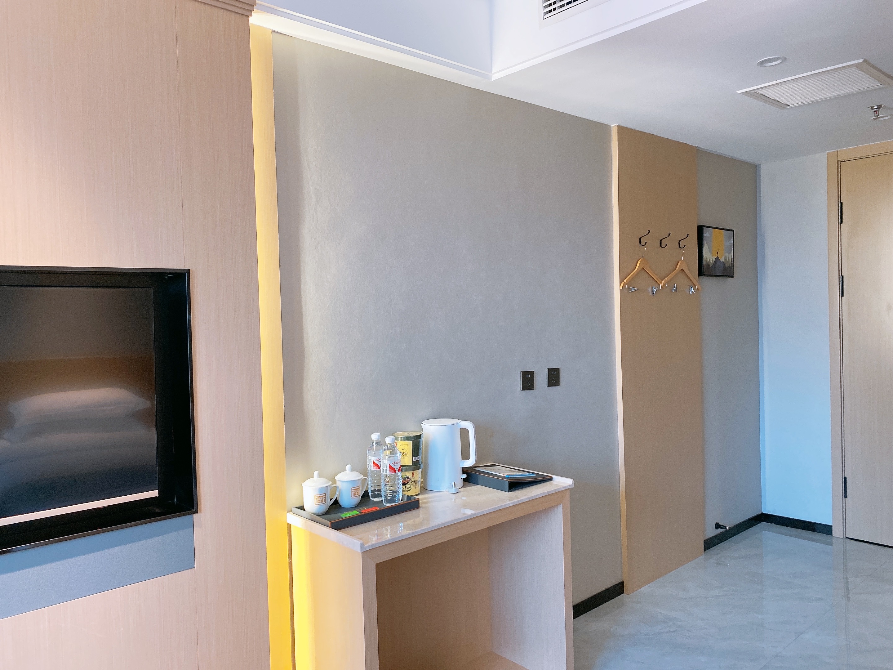 特惠标准间（清爽简洁+乾湿分离+零压床垫）