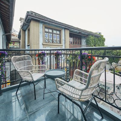 民國院景陽台標準房（智能聲控+小冰箱+樂家衛浴） 藝漫飯店（蘇州平江路景區店）優惠