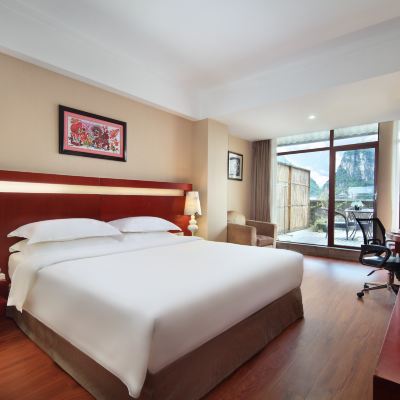 豪華花園陽台大床房 陽朔萬麗花園大酒店優惠