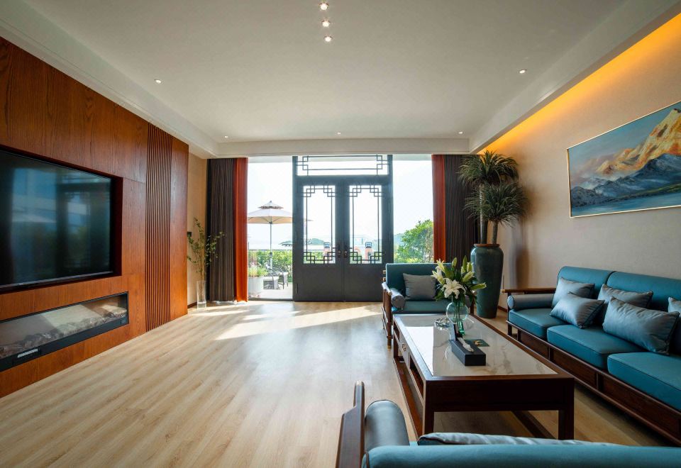 Zhongzhou Yueyin Fuxishan Huimeng Mountain ResidenceVilla Suite - Zhi Xian Residence