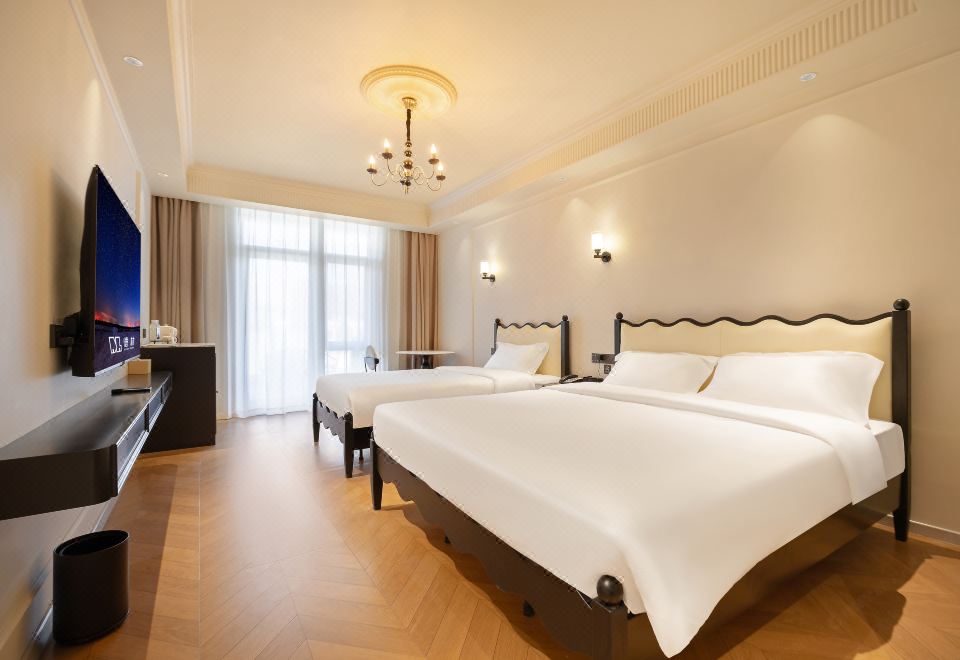 Ritz Premier Family Room With Scenic Terrace And Smart Control