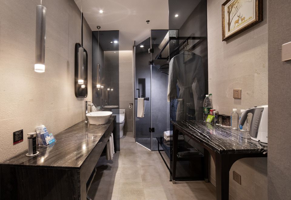 Superior Room - with View (2 beds)