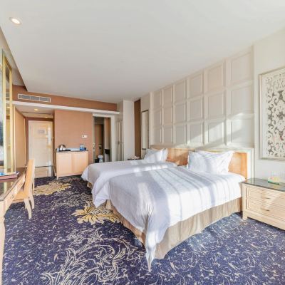 豪華雙人房 銀色假日飯店（東莞常平火車站店）優惠