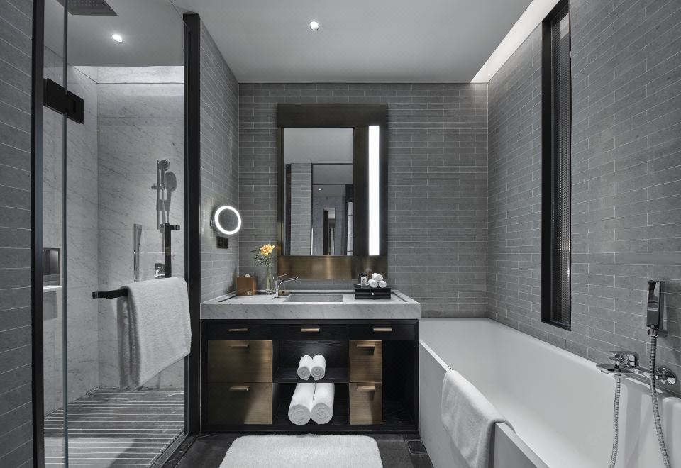 Intercontinental Dongguan2 Double Classic City View