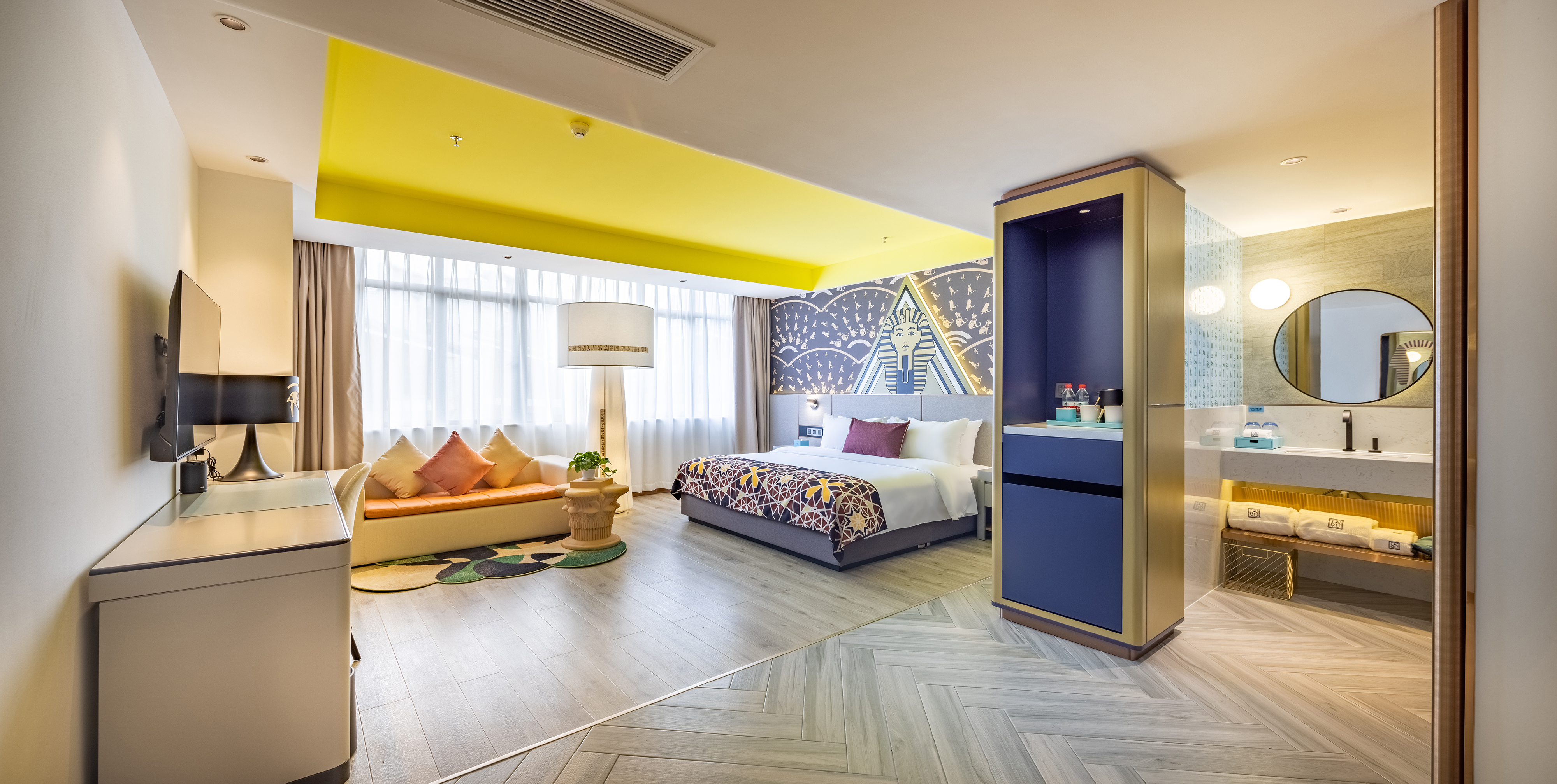 兰欧IP主题亲子房丨小度智能+多元化小童主题+摇摇马