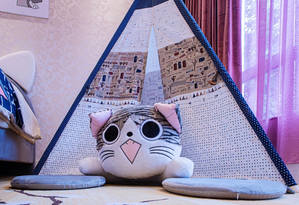 童趣猫和老鼠亲子主题房