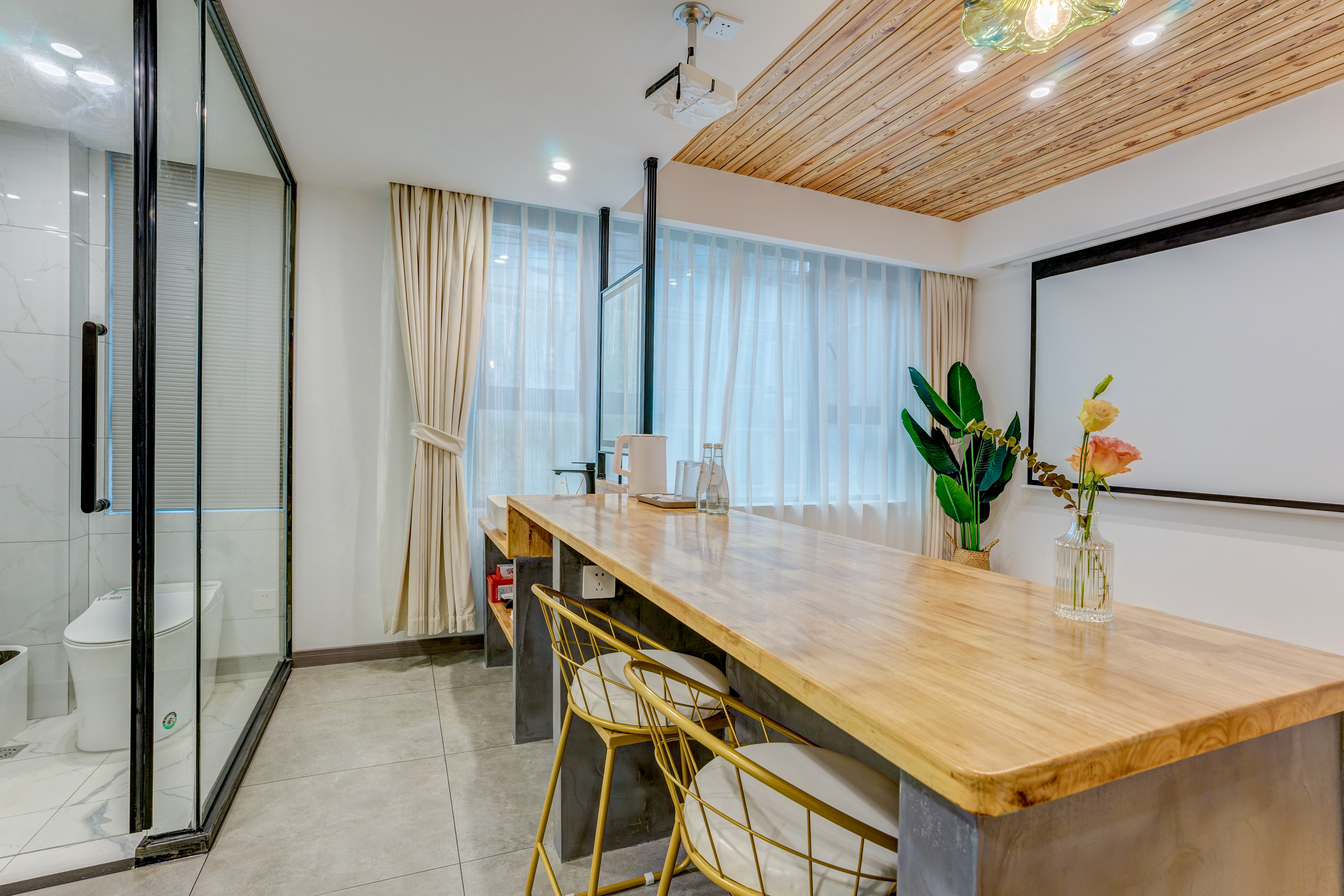 笙澜-榻榻米浴缸大床房