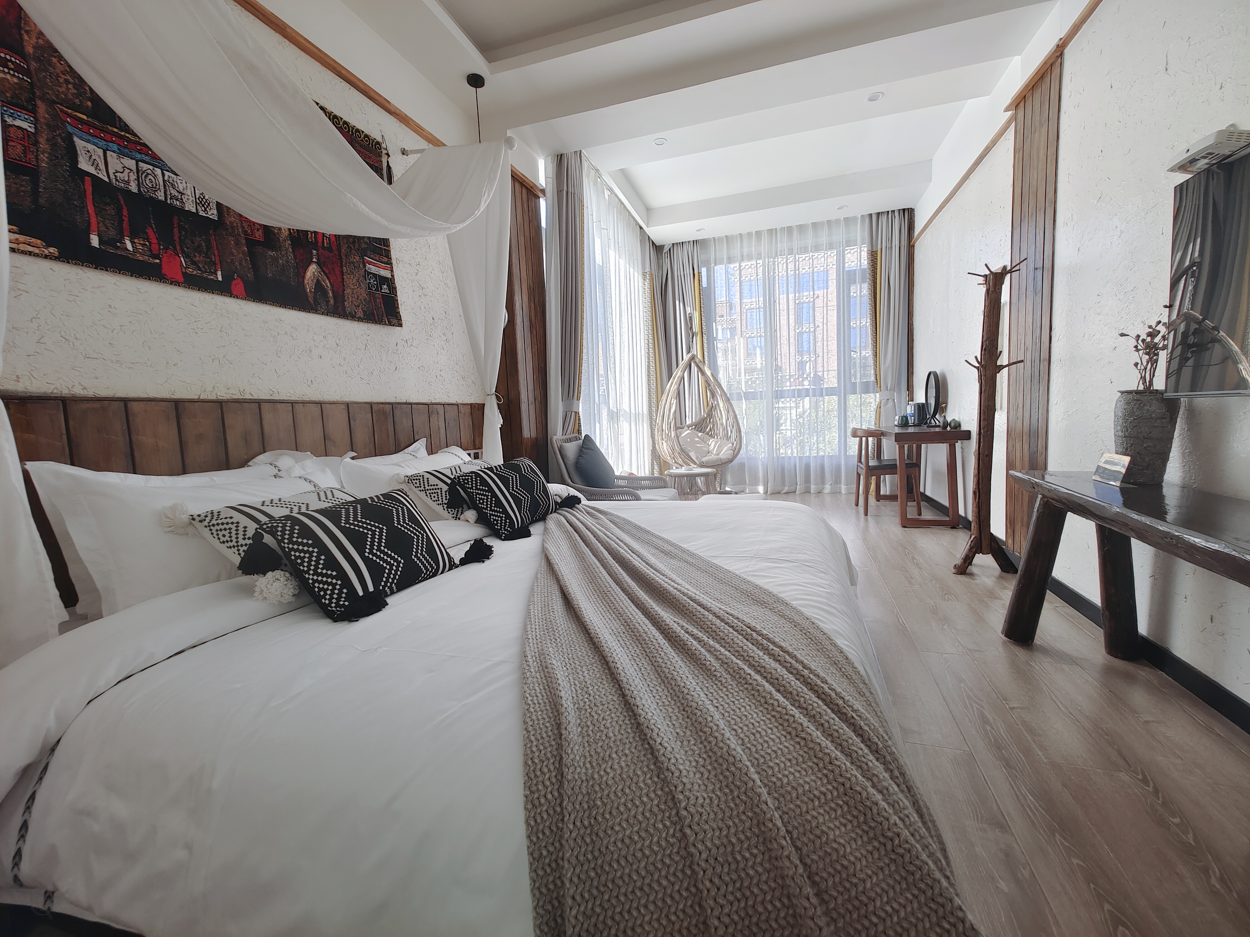 舒适阳光大床房（零压乳胶床垫+加湿器+公区自助洗衣房）