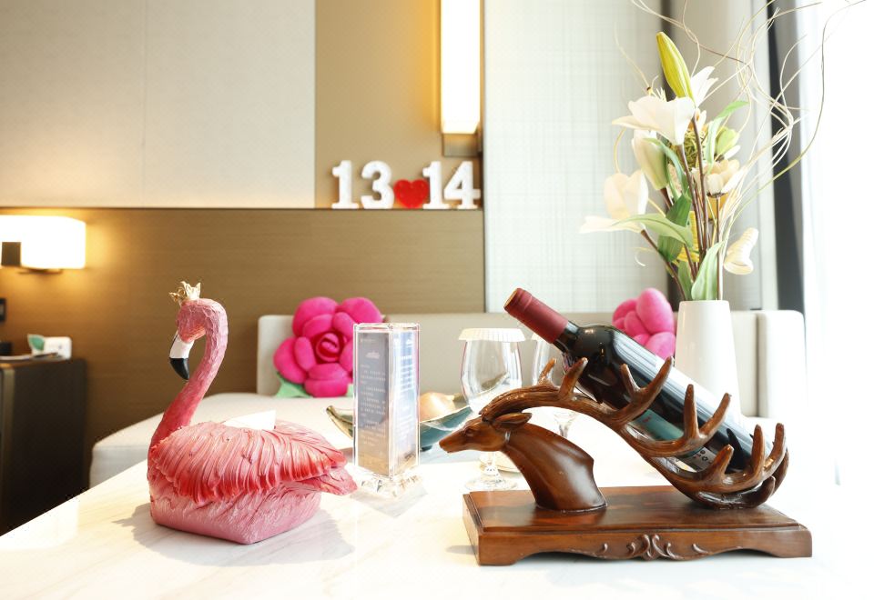 浪漫蜜月房-主題布置