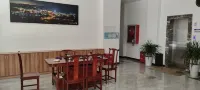 Longli Yuelong Kangji Resort Hotel