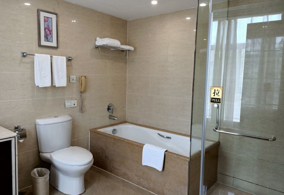 豪华浴缸双床房