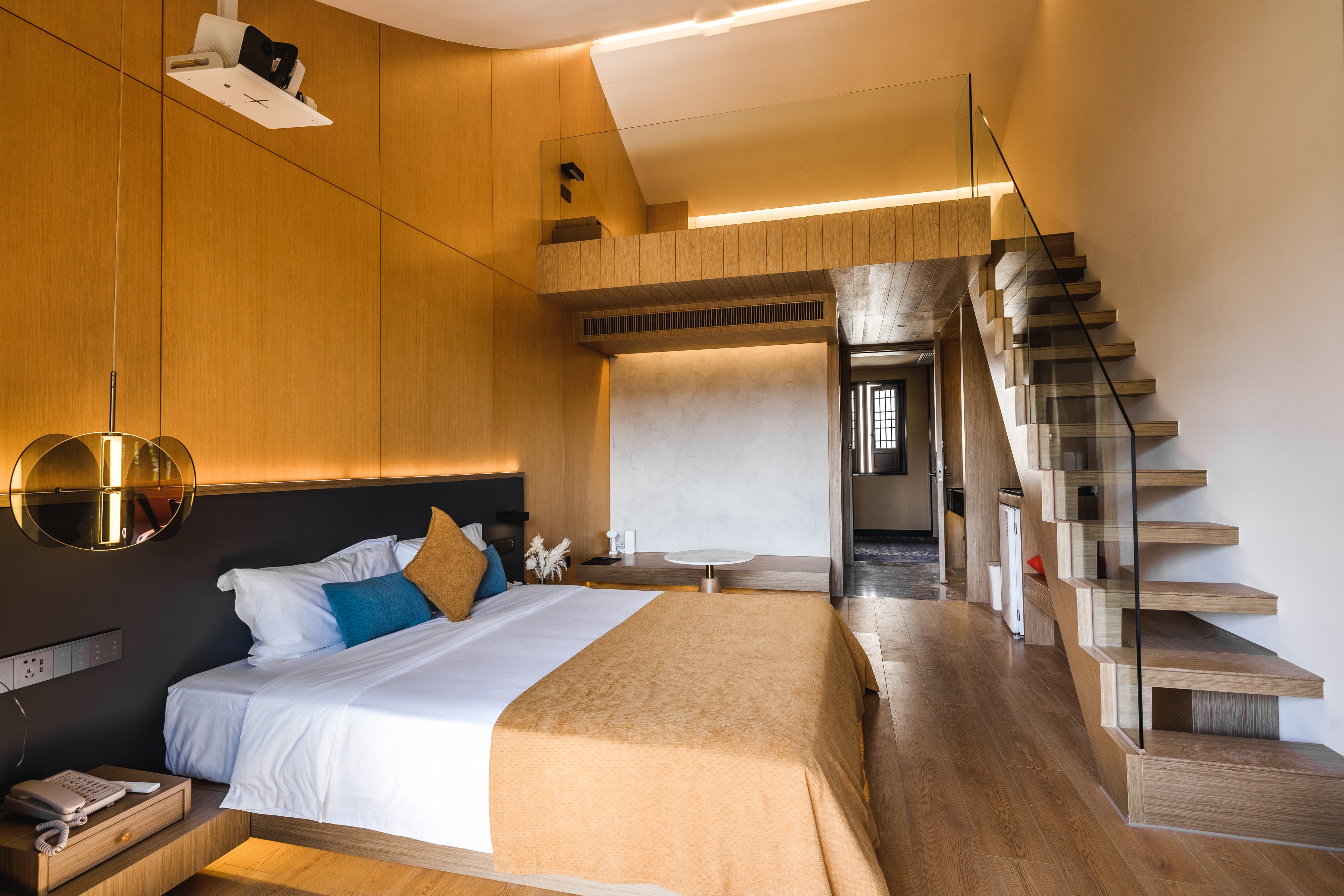 玉带河景LOFT家庭套房