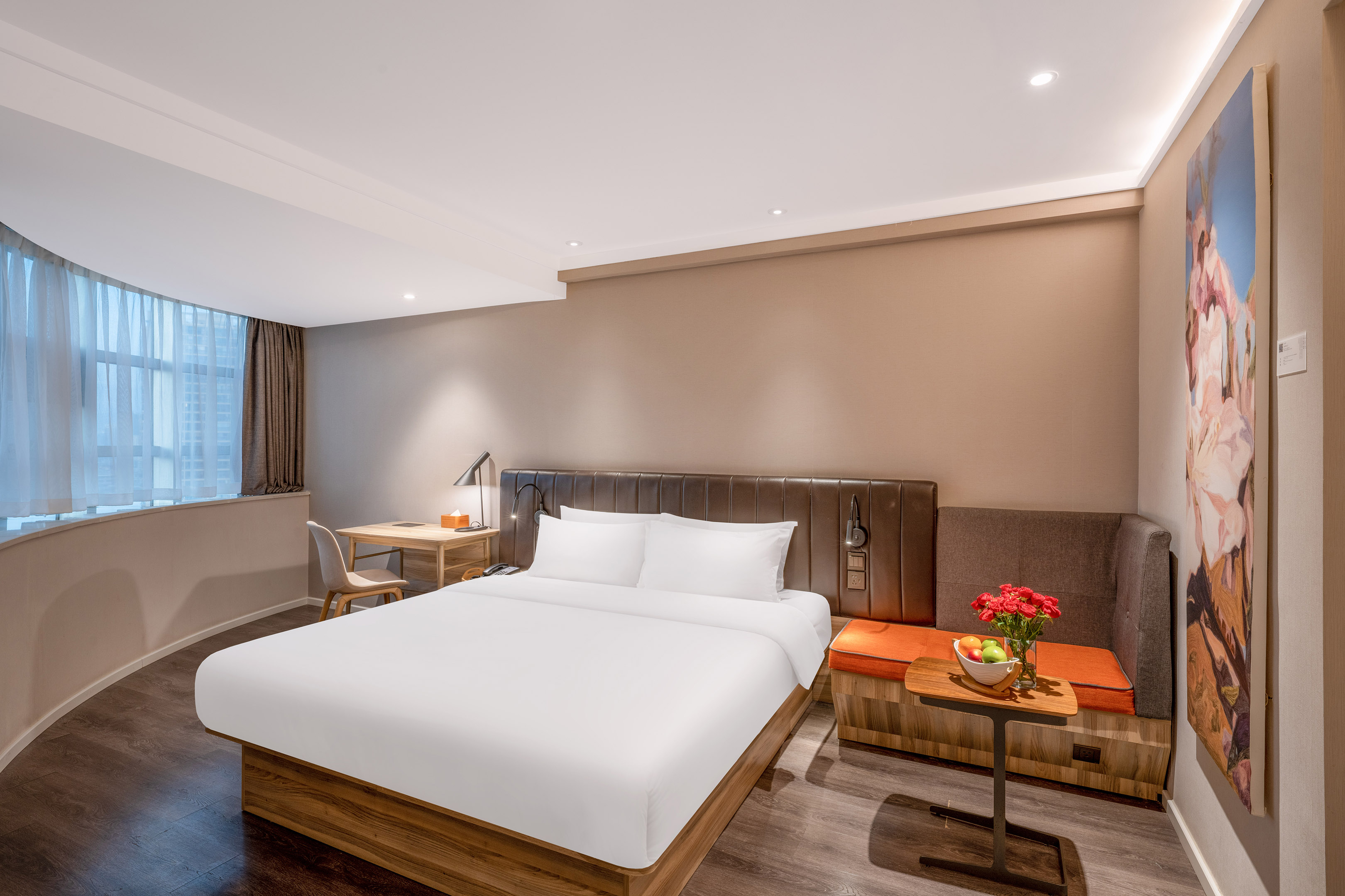 HanTing Premium Hotel (Kunming Donghua)大床房【金可儿床垫+电视投屏】