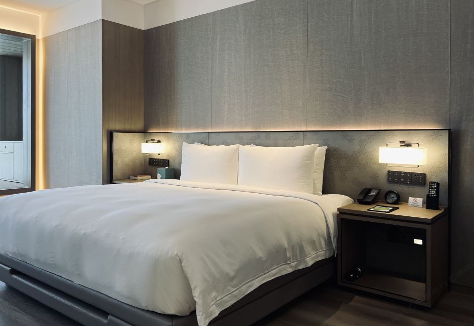 景观尊享榻榻米大床房（茶桌+浴缸+挂烫机+Coffee机）