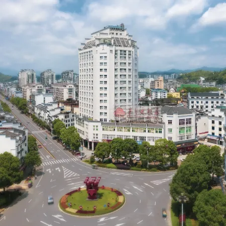 Tai Ning Hotel