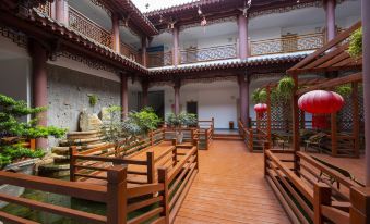 Mengzi Zhikang Zhuying Boutique Homestay (Honghe College) - Housity