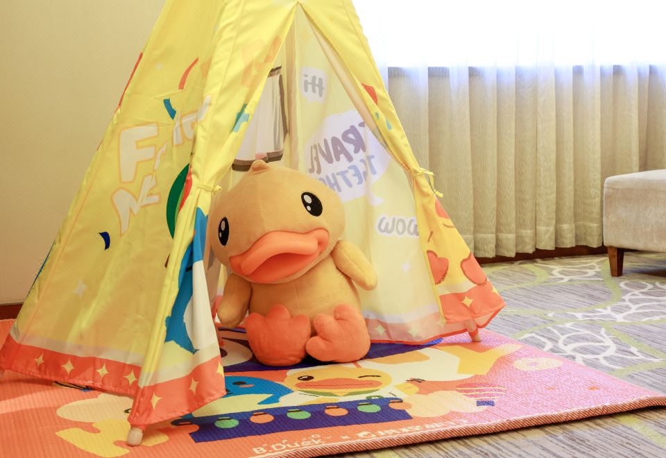 B.DUCK 小黃鴨主題親子房