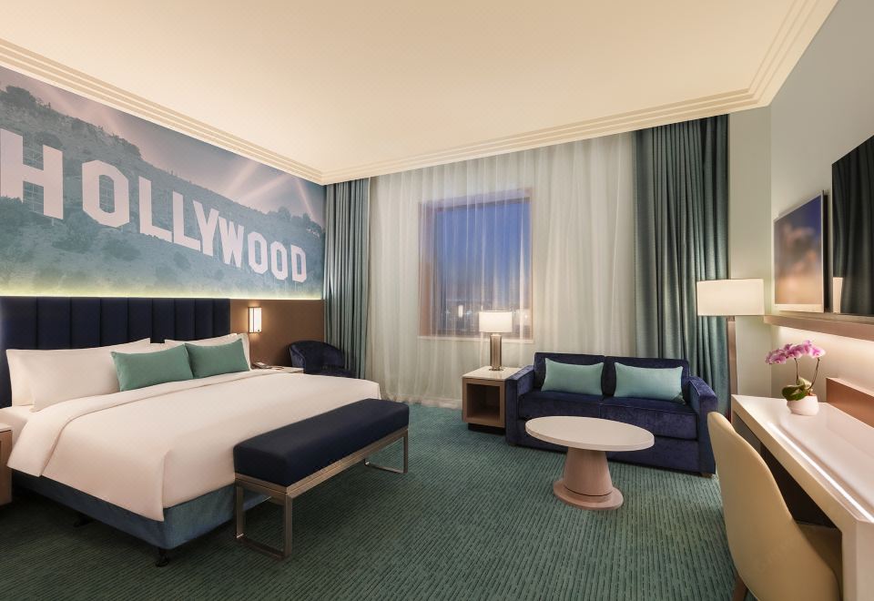 高级豪华大床房