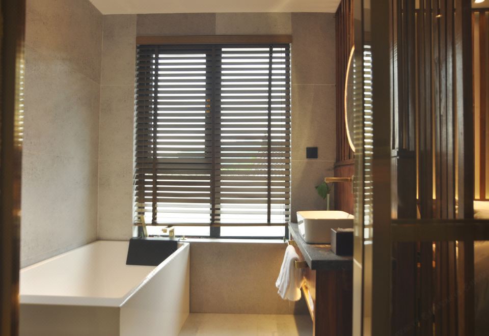 观山·云上-山景大床房|浴缸·全屋暖气·智能家居